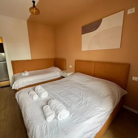 Appartement Urban Charm With Jacuzzi