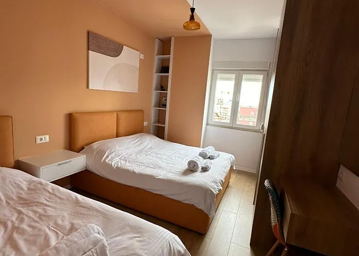 Urban Charm With Jacuzzi Apartamento